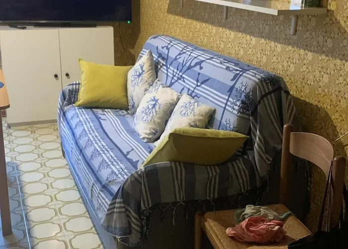 Lägenhet Bilocale Rondini *