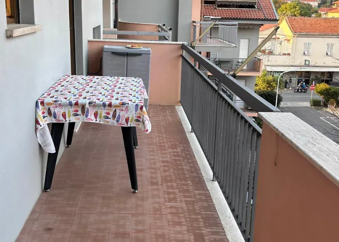 Bilocale Rondini * San Bartolomeo Al Mare