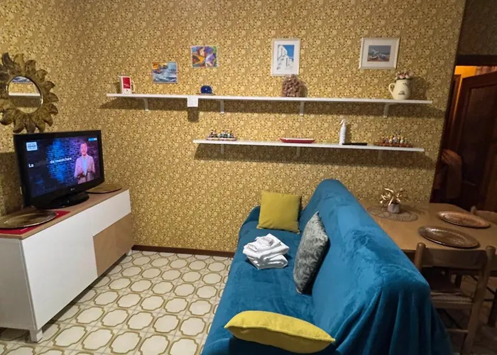 Lägenhet Bilocale Rondini *