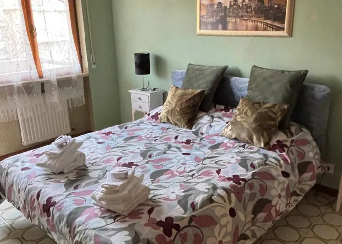 Lägenhet Bilocale Rondini San Bartolomeo Al Mare